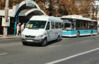 Сьогодні у Хмельницькому через зрізання аварійних дерев змінять рух громадського транспорту