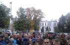 Кам’янець-Подільський: міліція опитує очевидців, які бачили “тітушок”. Відкрито кримінальне провадження