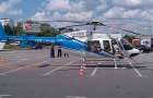 Пафос від Гереги у Хмельницькому: блакитний вертоліт і червона доріжка