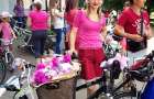 У рожевому на ровері – хмельницькими вулицями проїхався дівочий велопарад