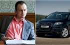 Прокурора, який переписав авто на бабусю з Хмельницького, перевірить НАБУ і НАЗК