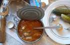 На Хмельниччині жінка захворіла ботулізмом після вживання “кільки в томаті”