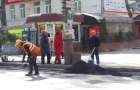 Два пов’язаних підрядника і чиновники ЖКГ “пиляли” гроші на ремонті хмельницьких доріг – поліція (Доповнено)