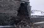 У Кам’янці-Подільському обвалилась частина муру Старої фортеці