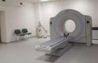 На закупівлі комп’ютерного томографа вартістю 8 млн грн для Городоцької ЦРЛ “наварили” півмільйона