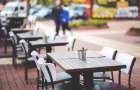 Хмельницька міська рада не може встановлювати режим роботи кафе і ресторанів