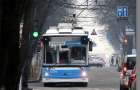 Через роботи з омолодження дерев завтра у Хмельницькому змінять рух тролейбусів, які курсують у мікрорайон Ракове