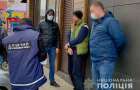 У Хмельницькому затримали охоронця популярного розважального закладу за торгівлю наркотиками