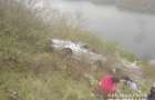 У Кам’янець-Подільському районі водій BMW зірвався у каньйон річки Дністер 