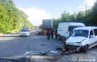 У Кам’янці-Подільському поліцейські встановлюють обставини потрійної ДТП, у якій травмувалось двоє чоловіків