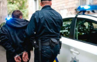 Прокуратура виявила порушення законодавства при адміністративному затриманні громадян поліцією Хмельниччини