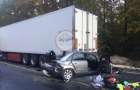 На Хмельниччині сталася ДТП за участю двох вантажівок та двох легкових авто: є постраждалі