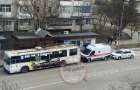 Смерть у хмельницькому тролейбусі: поліція встановлює обставини трагедії