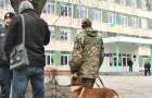 У Хмельницькому знову «мінували» школу: дітей евакуювали за 5 хвилин