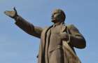 Мер Старкостянтинова потролив автора петиції за повернення Леніна