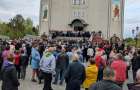 У Шепетівці громада підтримала перехід до ПЦУ кафедрального собору, у УПЦ МП заявляють про провокації
