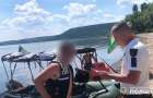 На Хмельниччині водні поліцейські виявили на Дністрі двох п’яних кермувальників човнів
