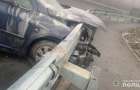На Кам’янеччині автомобіль зіткнувся з відбійником – постраждав 40-річний пасажир