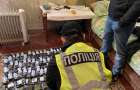 Правоохоронці Хмельниччини повідомили про підозру групі осіб, котрі продавали гуманітарну допомогу ЗСУ