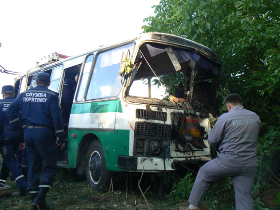 ПАЗ, який потрапив у аварію. Фото ua.racurs.ua