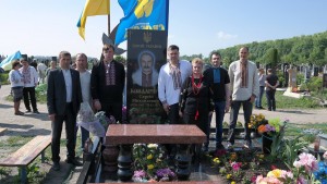 фото на могилі Героя Бондарчука