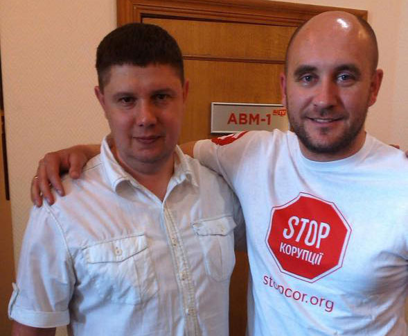 Артур Сторожук з Романом Бочкалою, одним із засновників ГО "Стоп корупція"