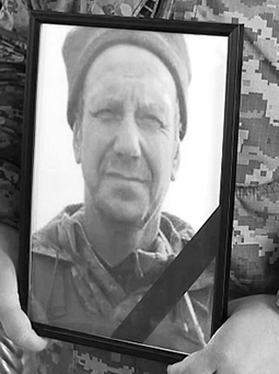 Знову втрати: «на щиті» додому повернулись двоє захисників з Хмельниччини