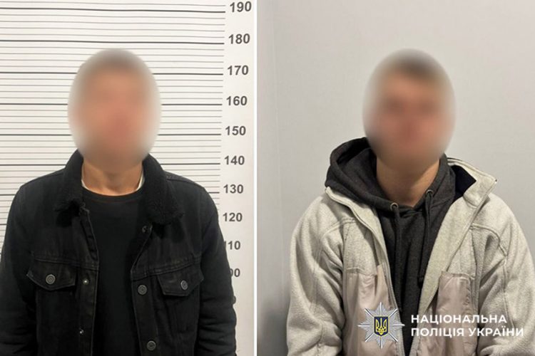 Двоє чоловіків, які під час застілля забили до смерті 45-річного хмельничанина, отримали по 8 років тюрми