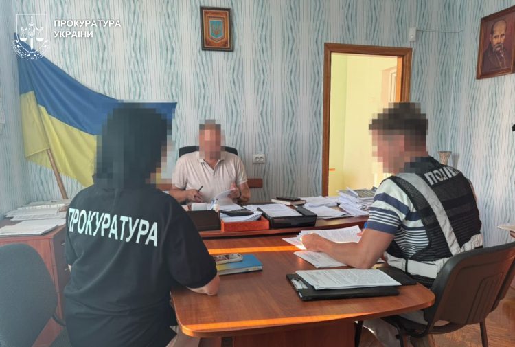 На Хмельниччині судитимуть посадовця міськради за розтрату 775 тис. грн бюджетних коштів