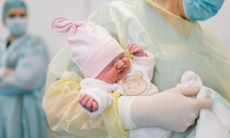 Народжуваність падає: скільки пологів прийняли цьогоріч у Хмельницькому перинатальному центрі