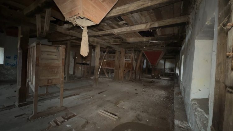 Занедбана спадщина: історія старовинного млина на Хмельниччині, який нині перебуває в аварійному стані