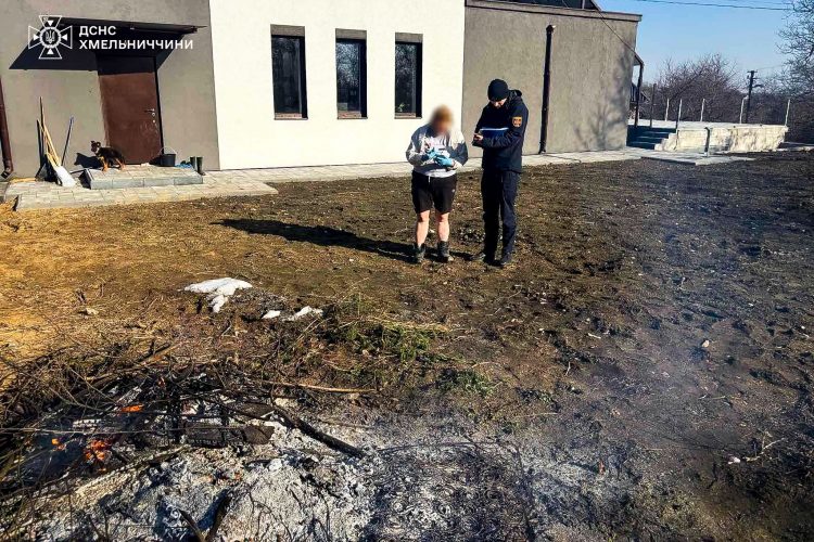 На Хмельниччині за допомогою БПЛА виявили двох паліїв сухої рослинності