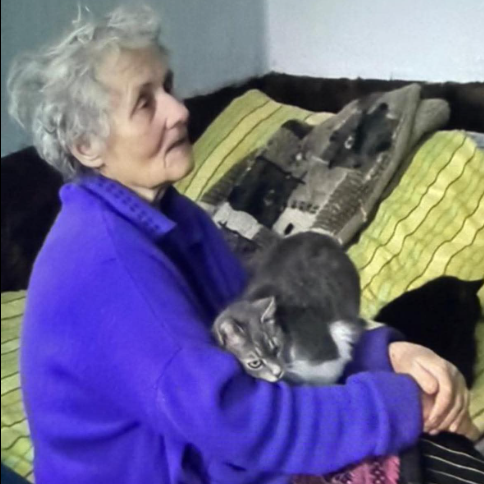 На Хмельниччині другий тиждень розшукують 82-річну жінку