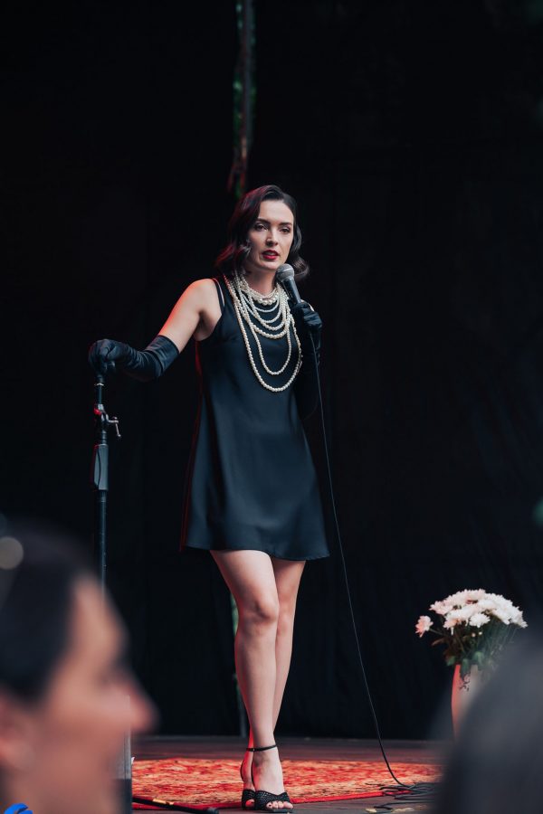 Відверта і стильна Лєра Мандзюк 28 квітня у Хмельницькому чекає всіх на незабутньому «Культурному стендапі»