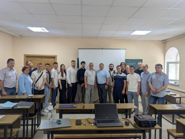 Від аудиторії – до енергоблока: профорієнтаційні зустрічі ХАЕС
