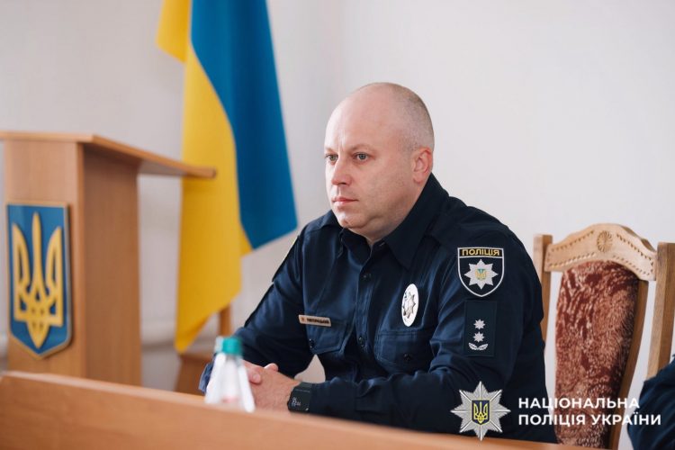 Начальник обласної поліції представив нового керівника відділу у Старокостянтинові