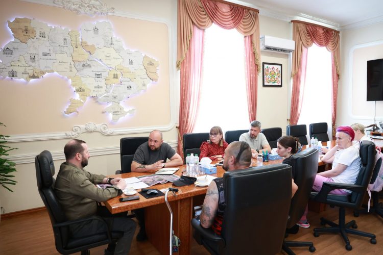 У Хмельницькій ОВА обговорили підготовку Фестивалю ветеранського спорту в обласному центрі