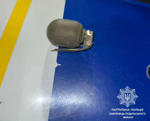 У Кам’янці-Подільському на АЗС у чоловіка виявили предмет, схожий на бойову гранату