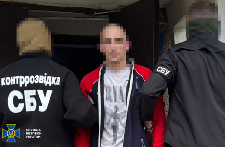 На Хмельниччині затримали агента фсб, який передавав координати для ракетних та дронових атак