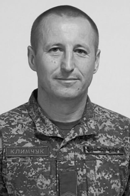 На війні загинули шестеро захисників з Хмельниччини