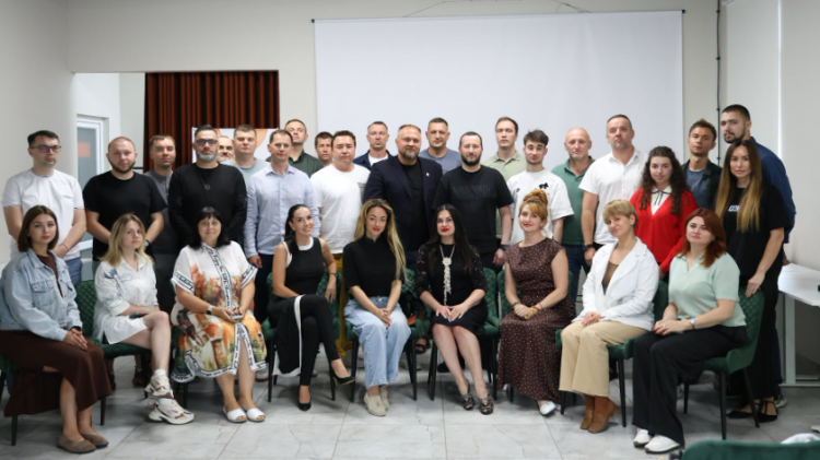 Сергій Тюрін обговорив із підприємцями розвиток Хмельниччини, підтримку ветеранів та відновлення аеропорту