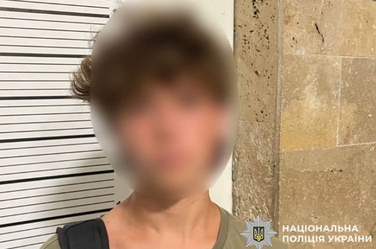 У Кам’янці-Подільському 15-річний підліток викрав із роздягальні фітнес-клубу 12 тисяч гривень
