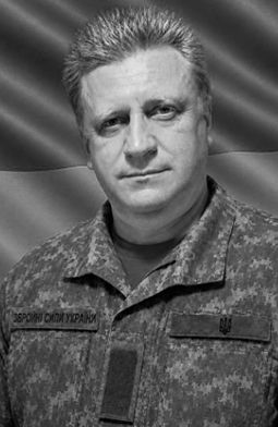 «На щиті» додому повернулися п’ятеро захисників з Хмельниччини