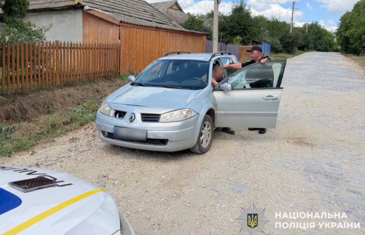 На Хмельниччині п’яний водій намагався підкупити поліцейських