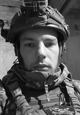 «На щиті»: Хмельниччина прощається із десятьма захисниками України